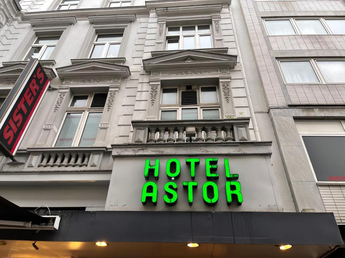 Hotel Astor 3*